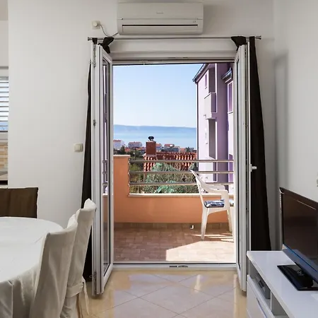 Dadic Apartment